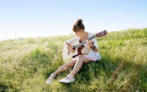 女孩与四重奏吉他谱 C调精选版-17吉他编配-马格