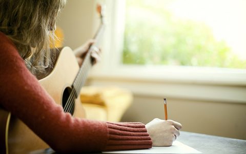 如何简单的记忆吉他和弦以及吉他和弦学习技巧